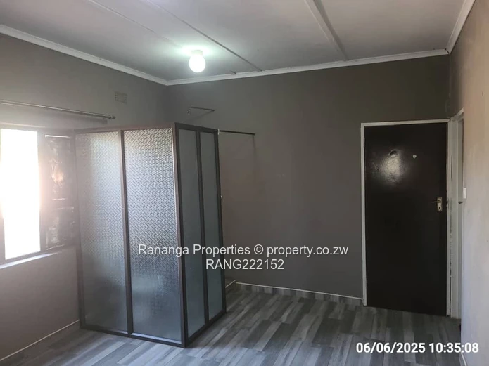 Investment Opportunity in Victoria Falls. Just 1km from the Rainforest!